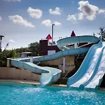 4 Etoiles - Piscine - Ccbecdi Kemping Gourdon
