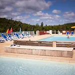 Kemping 4 Etoiles - Piscine - Ccbecdi Gourdon