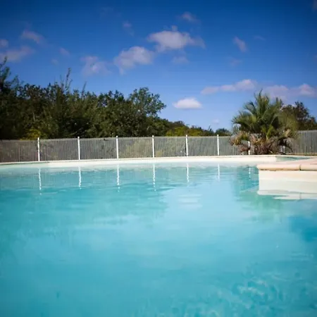 4 étoiles - Piscine - Ccbecdi Camping