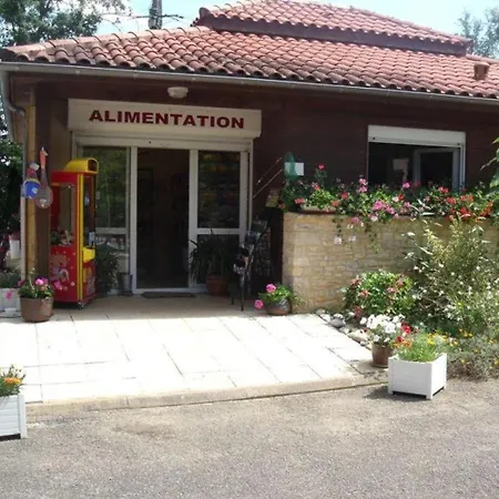 Kemping 4 Etoiles - Piscine - Ccbecdi Gourdon